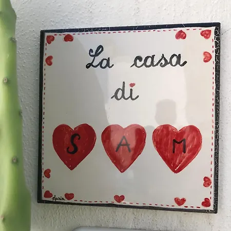 La Casa Si S.a.m. Semesterbostad Matino